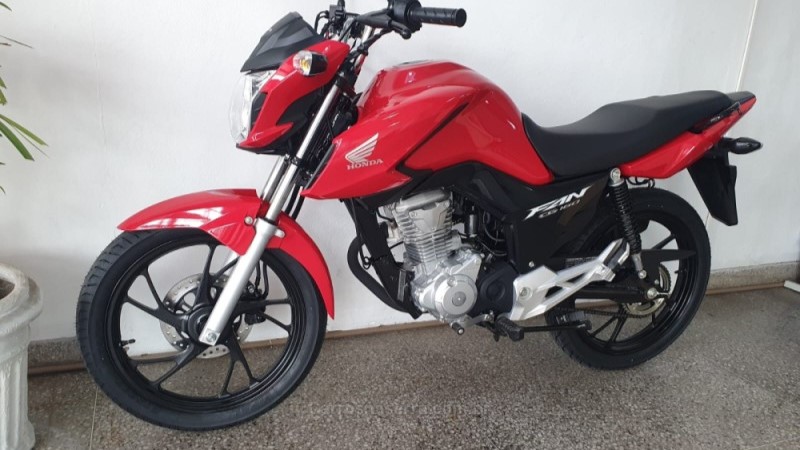 Fan 160 Vermelha 2024